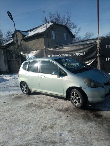 женил машиналар: Honda Fit: 2002 г., 1.3 л, Автомат, Бензин, Хэтчбэк