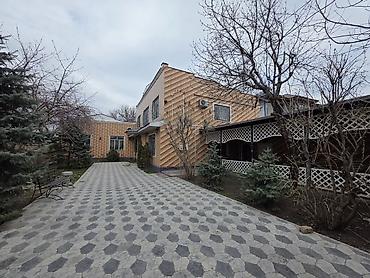 площадь: Продаётся просторный 2-этажный дом в одном из самых зелёных районов — 3