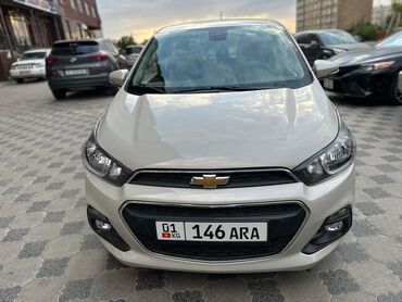 мини эксклватор: Chevrolet Spark: 2017 г., 1 л, Вариатор, Бензин, Хетчбек