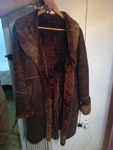 areve kaputi zenski: Ženska bunda/kaput od jagnjeće kože (shearling), tamno braon boje. - — 3