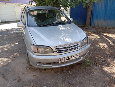 авто для такси: Toyota Ipsum: 1998 г., 2.1 л, Автоматтык, Бензин, Универсал