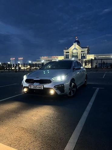 ceed: Kia K3: 2018 г., 1.6 л, Бензин, Седан — 2