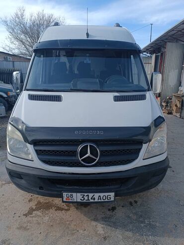 бус сапог грузовой: Mercedes-Benz Sprinter: 2010 г., 2.7 л, Автомат, Дизель, Фургон