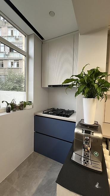 106: 3 комнаты, 94 м², 6 мкр 106 серия улучшенная, 4 этаж — 7