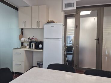 Ofislər: Xətai metrosuna piyada məsafədə. Xətai Rayonu, Heydər Əliyev, 8 -da lalafo.az — 2 Ofislər: Xətai metrosuna piyada məsafədə. Xətai Rayonu, Heydər Əliyev, 8 — 2