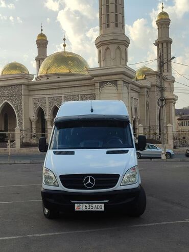 Легкий грузовой транспорт: Легкий грузовик, Mercedes-Benz, Стандарт, Б/у