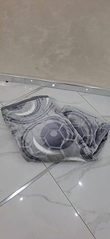 Ćebad i pokrivači: Veličina - Singl — 5