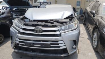 прицепы для грузовых автомобилей б у: Бампер Передний Toyota, Новый, Оригинал