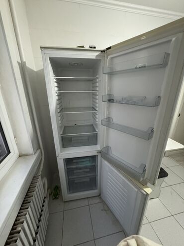 холодильник морозильник бу: Двухкамерный холодильник с нижней морозильной камерой. Б/у.
Самовывоз