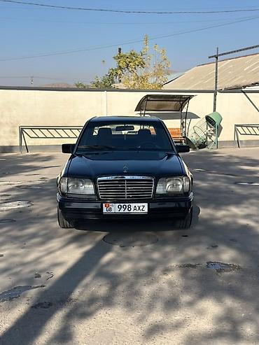 е36 e36: Mercedes-Benz W124: 1993 г., 3.2 л, Механика, Бензин, Седан — 1