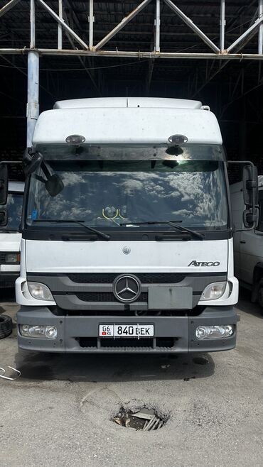 машинка гелик: Mercedes-Benz : 2011 г., 6.4 л, Механика, Дизель, Универсал