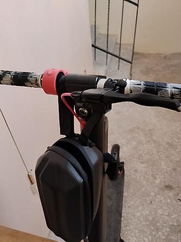 Elektrikli samokatlar: Scooter HX8 modelidir. scooter 1 ildir mendedir son heftelerde — 2