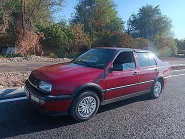 Volkswagen: Volkswagen Vento: 1994 г., 1.8 л, Механика, Бензин, Седан — 3
