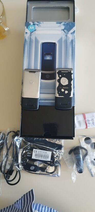 motorola telefonlari: Motorola Şarm, 16 GB, rəng - Göy, Düyməli