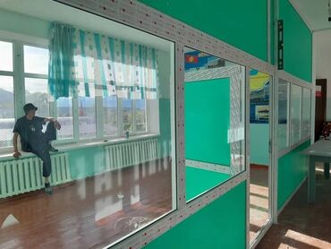Подоконники: Подоконники, На заказ, Пластик, Новый, Платная установка