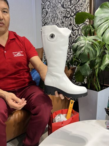 срочно продаю в связи с переездом: Өтүктөр, 47, ALS, Жаңы, түсү - Кара, Акылуу жеткирүү
