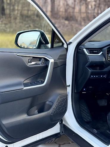 Toyota: Toyota RAV4: 2022 г., 2.5 л, Автомат, Гибрид, Кроссовер — 10