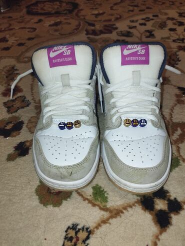 женские пиджаки и жакеты: Nike SB Dunk Low “Rayssa’s Dunk”месяц ходил с ними нету коробки