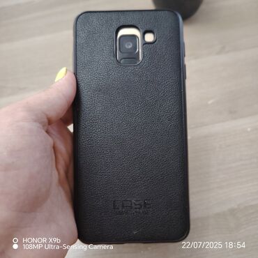 Техника для кухни: Samsung B5702 Duos, цвет - Золотой