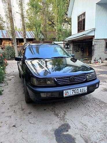 Volkswagen Passat: 1994 г., Универсал