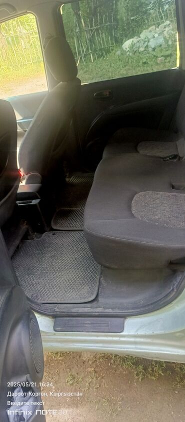 продам вольво: Hyundai Matrix: 2002 г., 1.6 л, Механика, Бензин, Минивэн