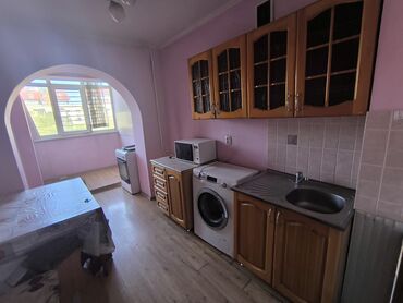 сдаю квартиру в 5 мкр: 2 комнаты, Собственник, Без подселения, С мебелью полностью