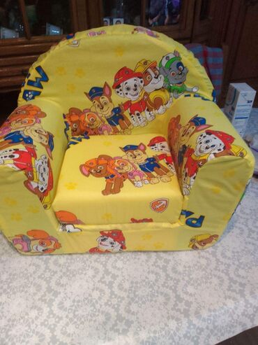 Ostali dečiji nameštaj: DEČIJE FOTELJICE 50X50X70 ZA UZRAST 0-3 GODINE Cena 3200 dinara Slanje — 20