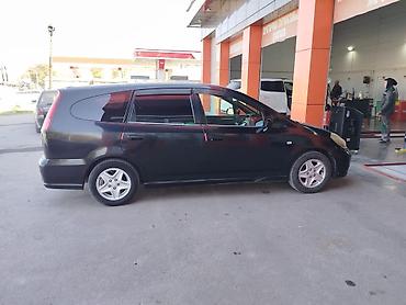 Honda Stream: 2005 г., 1.7 л, Автомат, Бензин, Минивэн