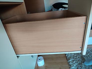 Kreveti za decu: Dečiji krevet na sprat sa ormarom i dva ležaja - Materijal: iverica u — 5