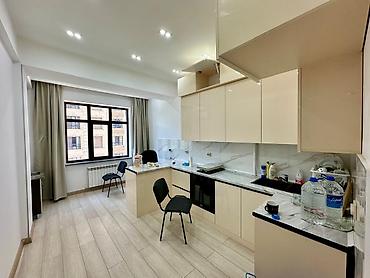 Аренда офисов: Аренда офисов, 156 м², В жилом комплексе, С отдельной кухней, С отдельным сан узлом — 5