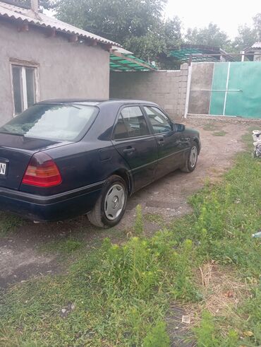 мерс малалитрашка: Mercedes-Benz C-Class: 1994 г., 2.2 л, Механика, Бензин, Седан