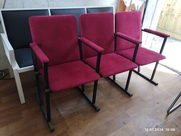 Другая мебель: Кресла для актовых залов 3-х и 4-х секционные. Кресла в наличии и на — 9