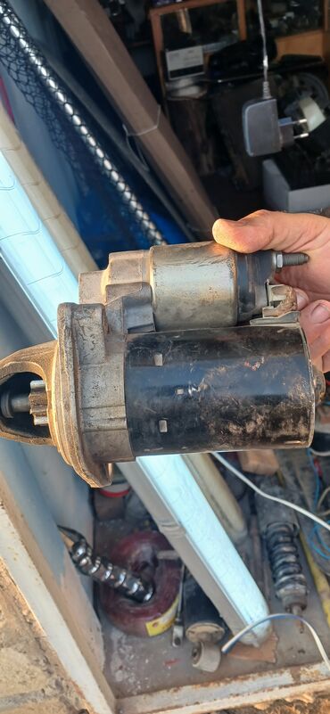 Velosiped ehtiyyat hissələri: Məhsul: Velosiped ehtiyat hissələri və aksesuarları Təsvir: - — 57