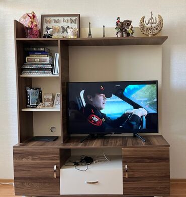 tv set mebel: Tv alti əla veziyyetdedi