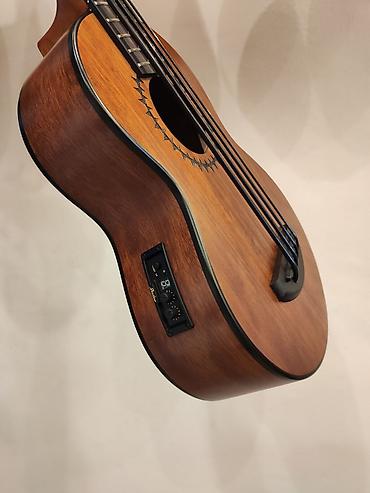 gitara kabel: Ukulele mahalo mb1tbr simlərin sayı: 4 simlər:black aquila ukulele — 4