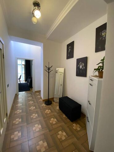 Uzunmüddətli kirayə mənzillər: Xetai metrosu Ağ şəhərdə mənzil kirayə verilir. Mərtəbə 7/3. Ümumi — 9