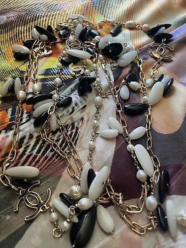 Aksesuarlar: Дома Chanel. Состояние абсолютно новое, без следов носки. Идеально — 10