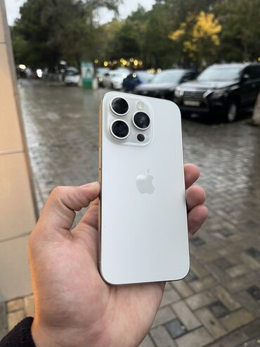apple x ikinci el: IPhone 15 Pro, 256 ГБ, White Titanium, Беспроводная зарядка, Face ID