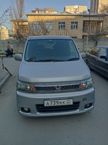 авто в абхазии: Honda Stepwgn: 2003 г., 2 л, Автомат, Бензин, Минивэн