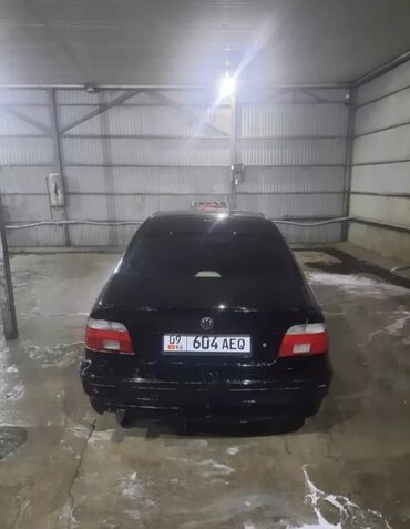 обмен машына: BMW 528: 1998 г., 2.8 л, Механика, Бензин, Седан