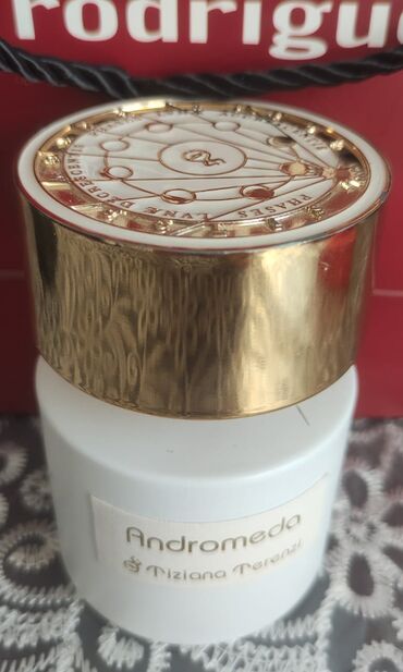 Ətriyyat: Yves Saint Laurent, Lancome, Dior, Chanel, Cerruti, Mexx, Korloff — 12