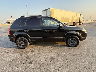 islenmis hyundai avtomobilleri satisi: Hyundai Tucson, qara rəng, Azərbaycan nömrə nişanı 10-US-736 — 5
