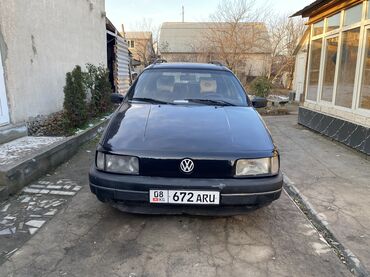 Volkswagen: Volkswagen Passat: 1992 г., 1.8 л, Механика, Бензин, Универсал — 2