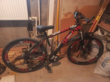 İşlənmiş Şəhər velosipedi Adidas, 29", Ünvandan götürmə, Ödənişli çatdırılma