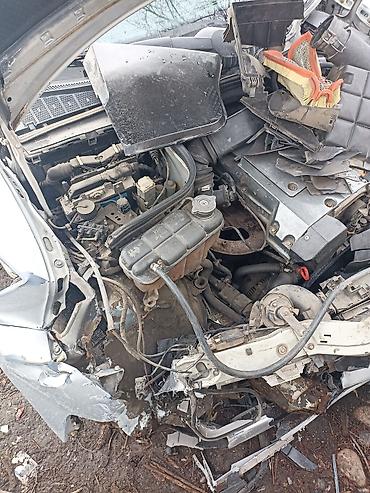 Другие детали кузова: Мерседес бенз с220. Объем 2.2 механика. Год 1995. Технические машина — 6