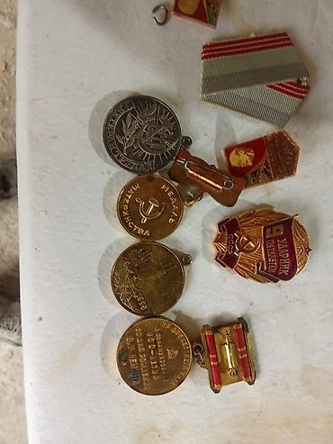 gitara satilir: SSR dövrünə aid medallar satıram — 2