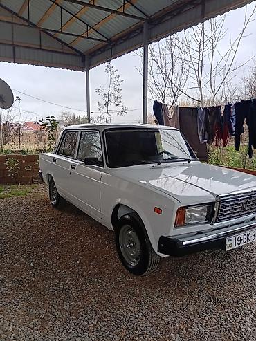 ucuz vaz 21011 satisi: VAZ (LADA) 2107: 1.6 l | 2006 il 5 km Sedan — 2