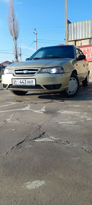 Daewoo: Daewoo Nexia: 2008 г., 1.5 л, Механика, Бензин, Седан