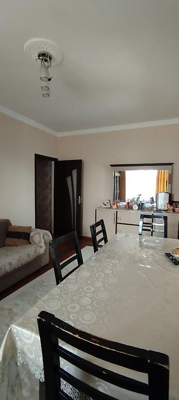 Köhnə tikili: Bakı, 3 otaqlı, Köhnə tikili, m. Neftçilər, 65 kv. m -da lalafo.az — 2 Köhnə tikili: Bakı, 3 otaqlı, Köhnə tikili, m. Neftçilər, 65 kv. m — 2