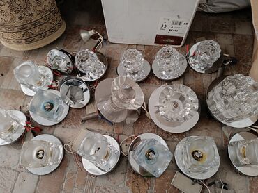 listurlar: Çılçıraq, 10 və daha çox lampa, Şüşə